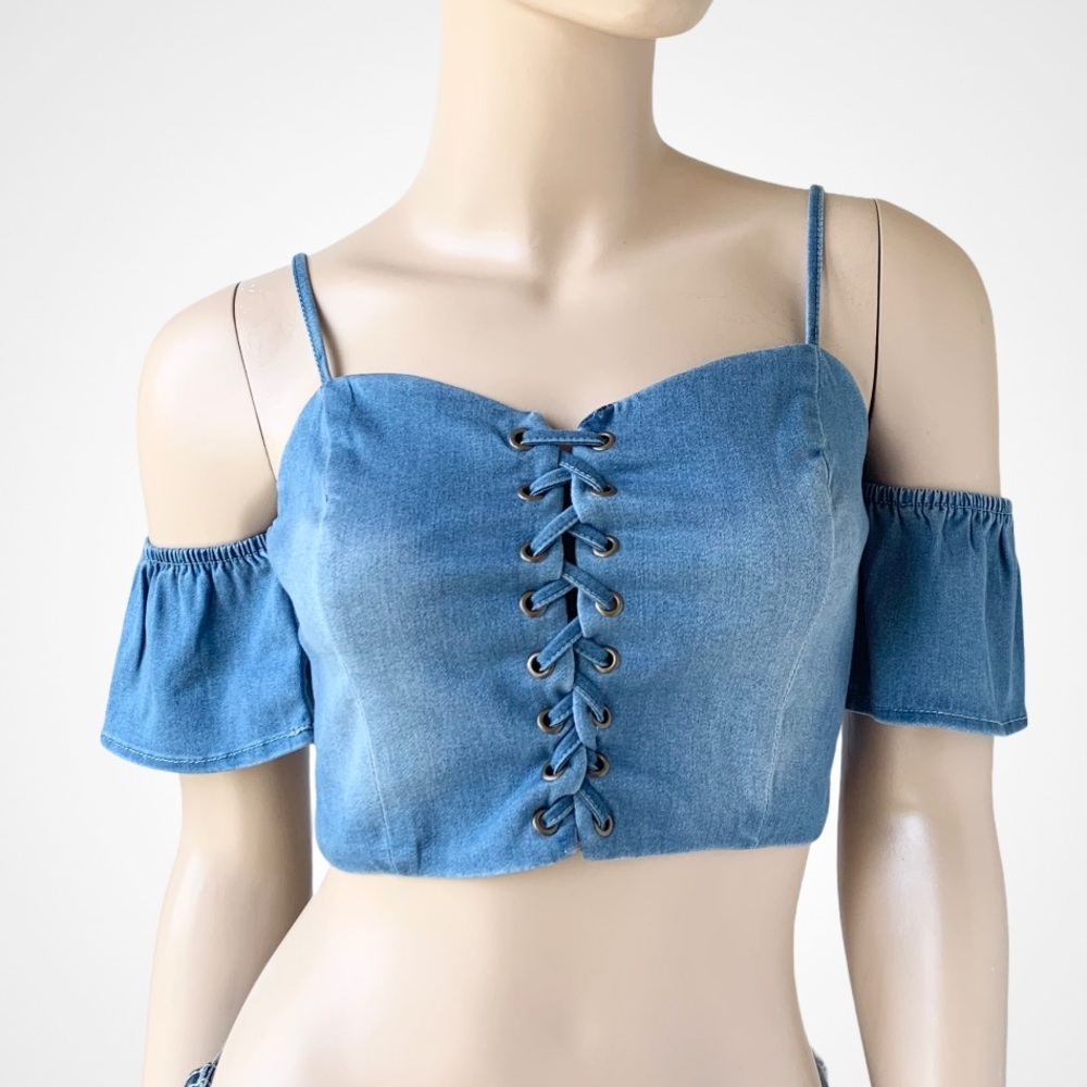 🌸New🌸 Mebon Short Sleeve Top Blue Crop Sz S NWT